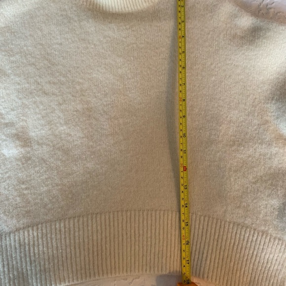 & other stories cream coloured mock turtleneck sweater xs - Picture 4 of 8